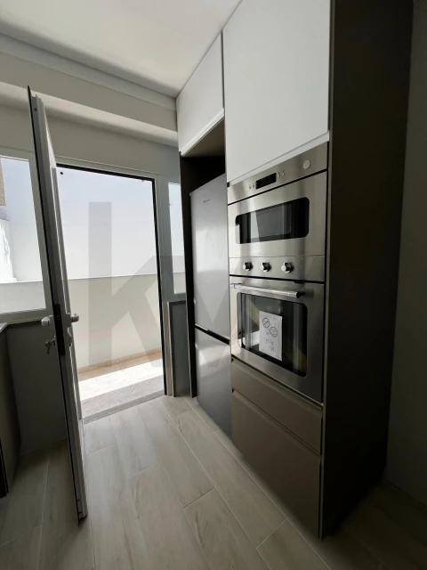 Apartamento T2 para Arrendamento em Barcarena