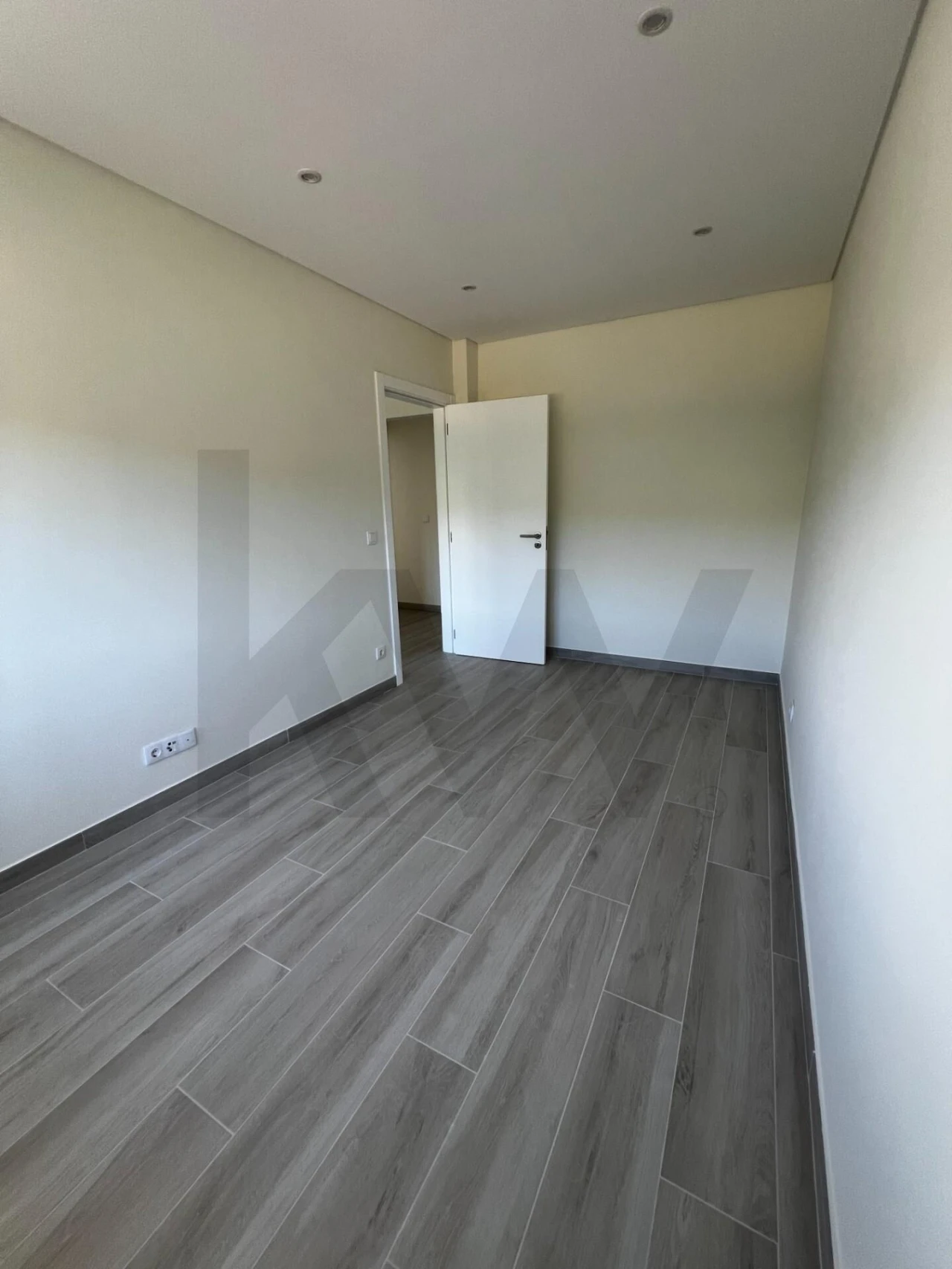 Apartamento T2 para Arrendamento em Barcarena Foto 5