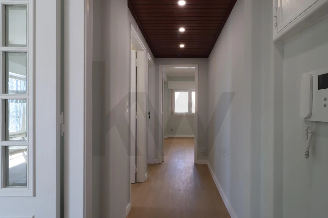Apartamento T2 para Venda em Cascais e Estoril Foto 4