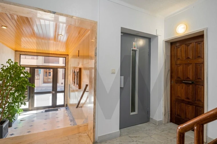 Apartamento T2 para Venda em Cascais e Estoril Foto 16