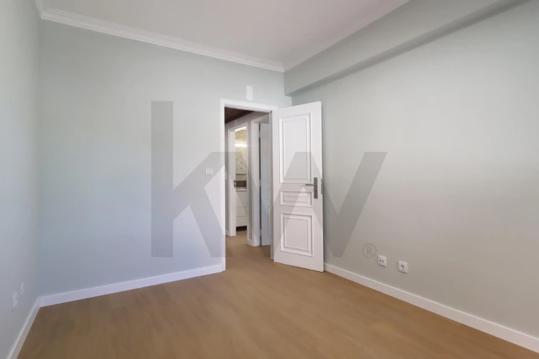 Apartamento T2 para Venda em Cascais e Estoril Foto 9