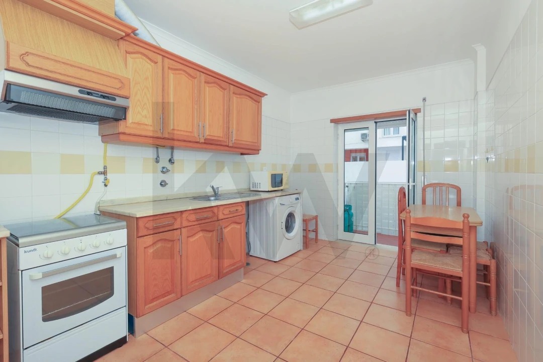 Apartamento T3 para Venda em Silves Foto 8