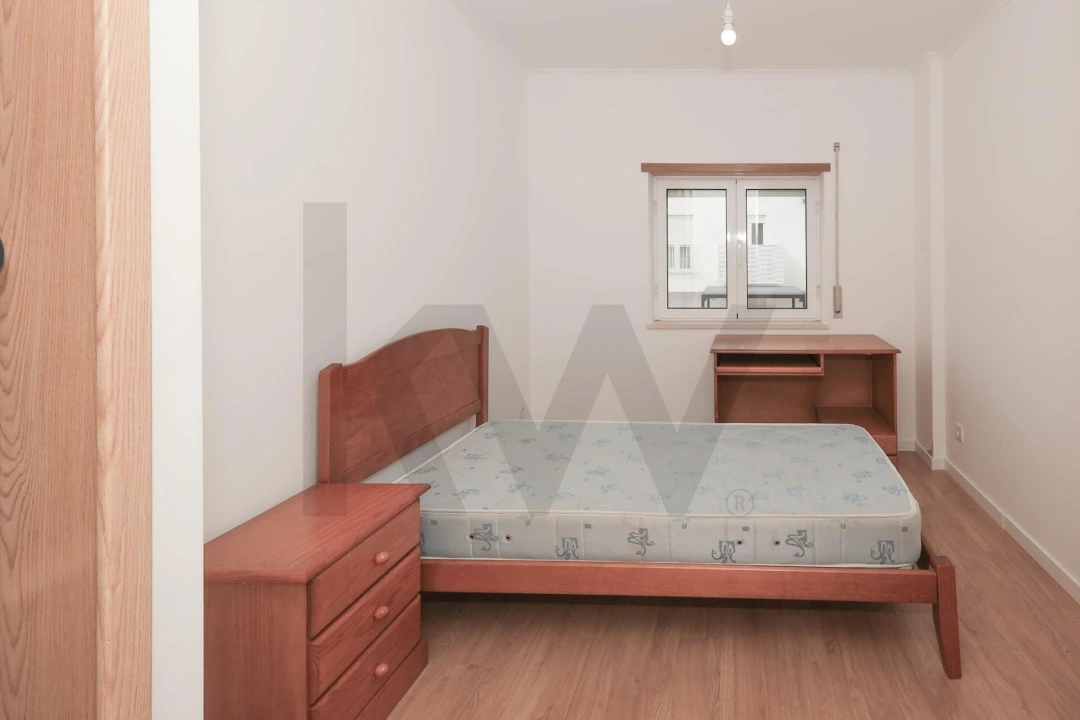 Apartamento T3 para Venda em Silves Foto 15