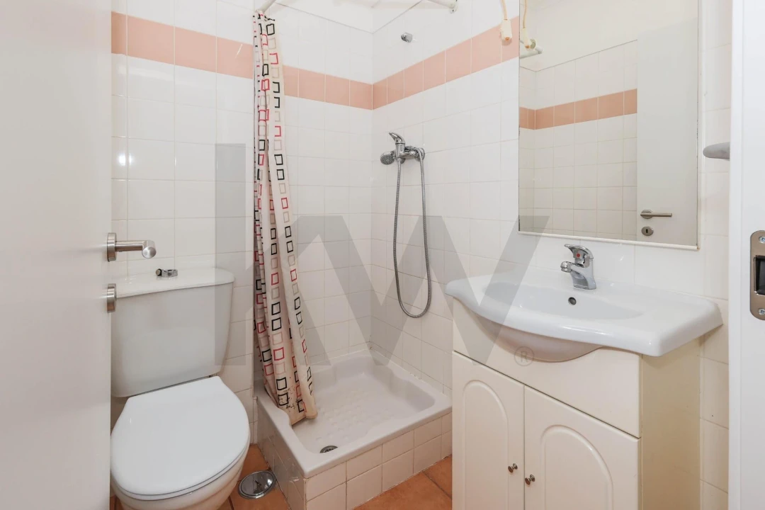 Apartamento T3 para Venda em Silves Foto 9