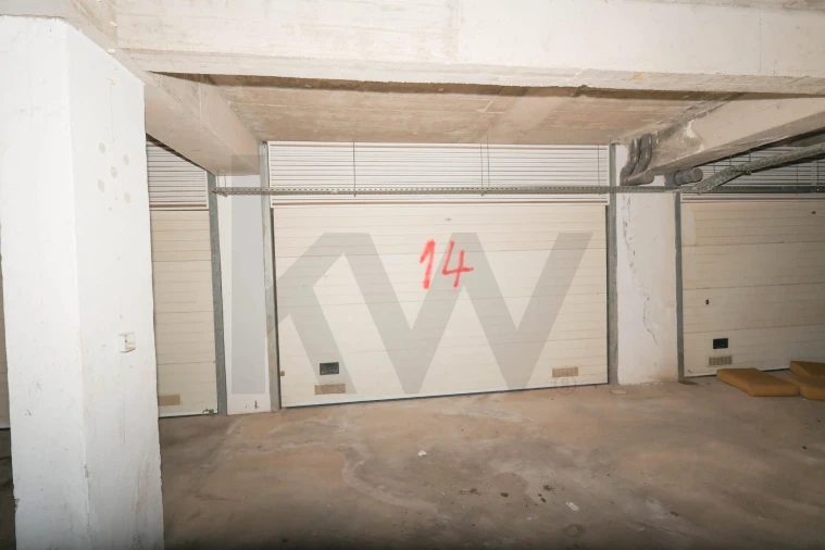 Apartamento T3 para Venda em Silves Foto 22