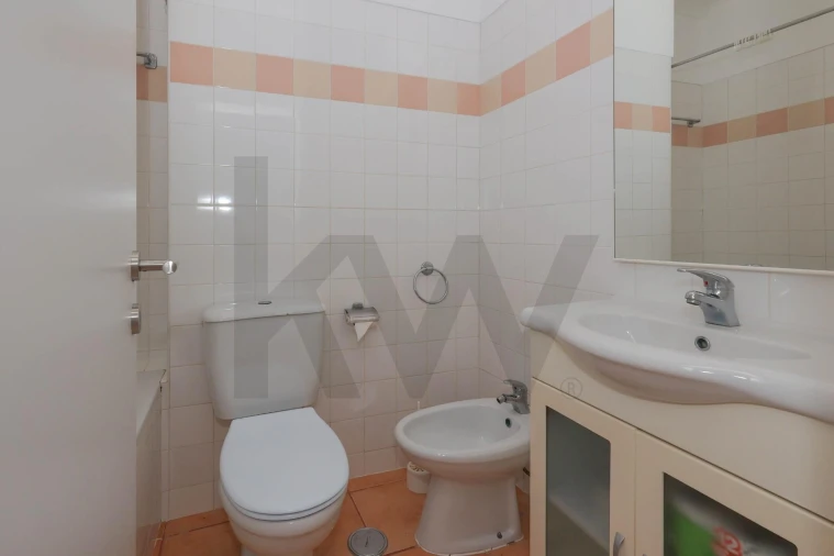 Apartamento T3 para Venda em Silves Foto 19
