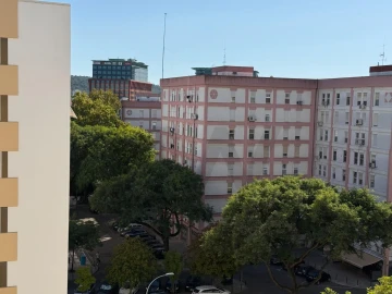 Apartamento T3 para Arrendamento em Carnide