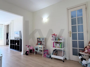 Apartamento T3 para Arrendamento em Carnide