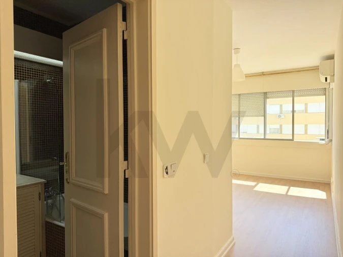 Apartamento T3 para Arrendamento em Carnide Foto 18