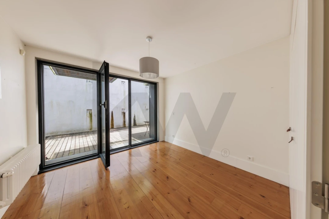 Apartamento T4 para Arrendamento em Santa Marinha e São Pedro da Afurada Foto 29
