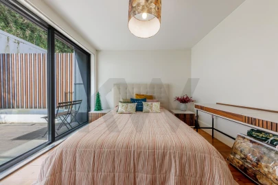 Apartamento T4 para Arrendamento em Santa Marinha e São Pedro da Afurada