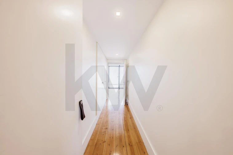 Apartamento T4 para Arrendamento em Santa Marinha e São Pedro da Afurada Foto 32