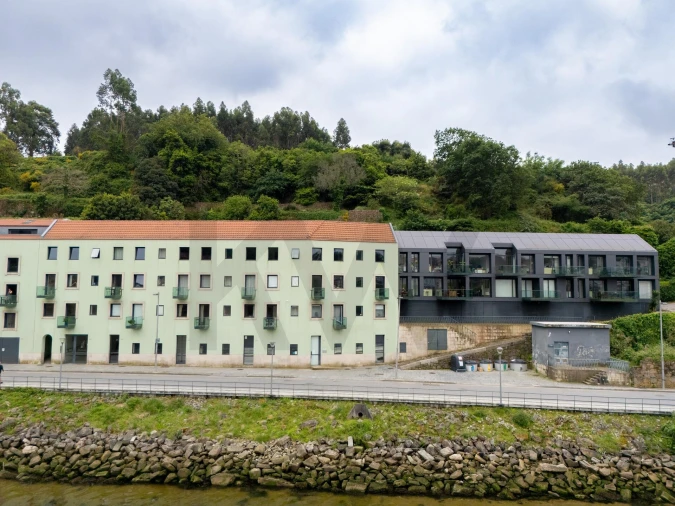 Apartamento T4 para Arrendamento em Santa Marinha e São Pedro da Afurada Foto 3