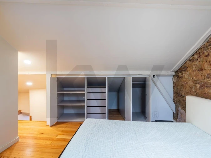 Apartamento T2 para Arrendamento em Santo António Foto 14