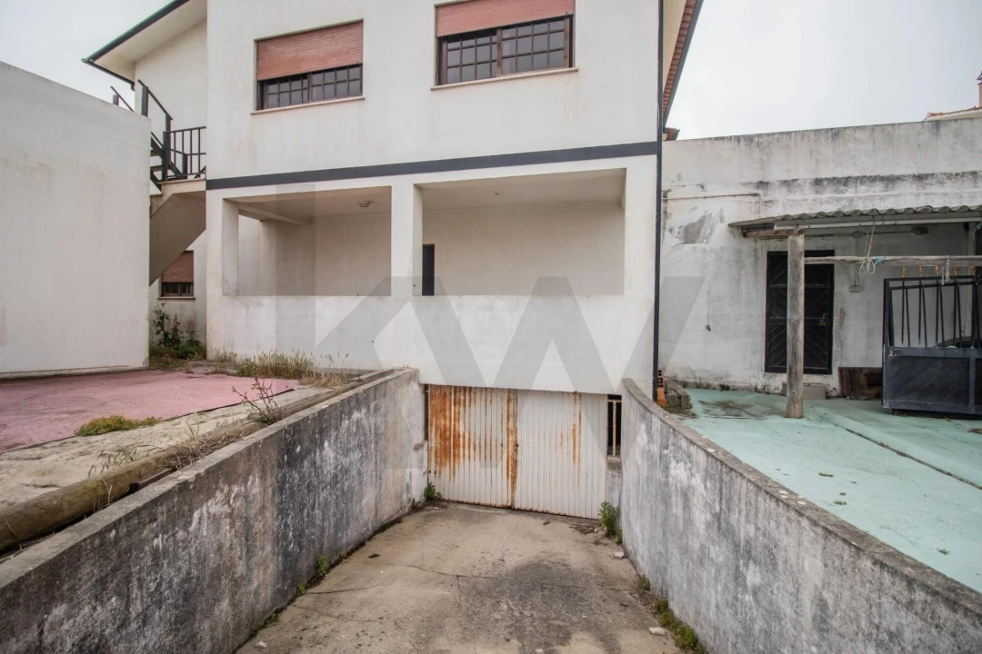 Moradia T3 para Venda em Lavos Foto 38