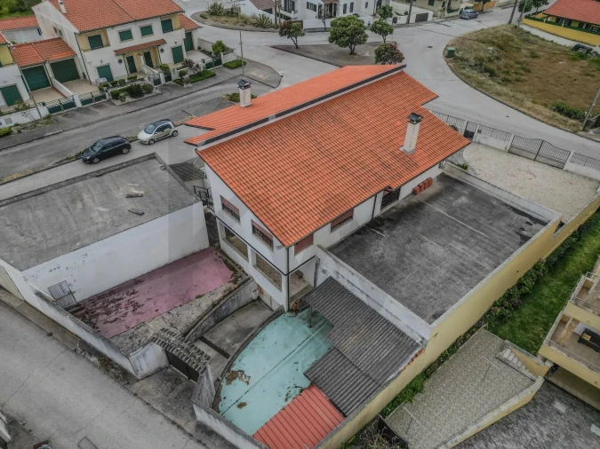 Moradia T3 para Venda em Lavos Foto 21