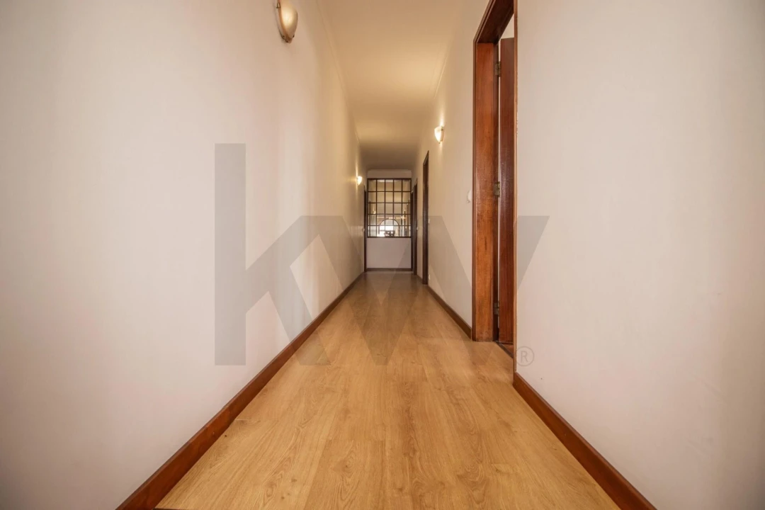 Moradia T3 para Venda em Lavos Foto 19