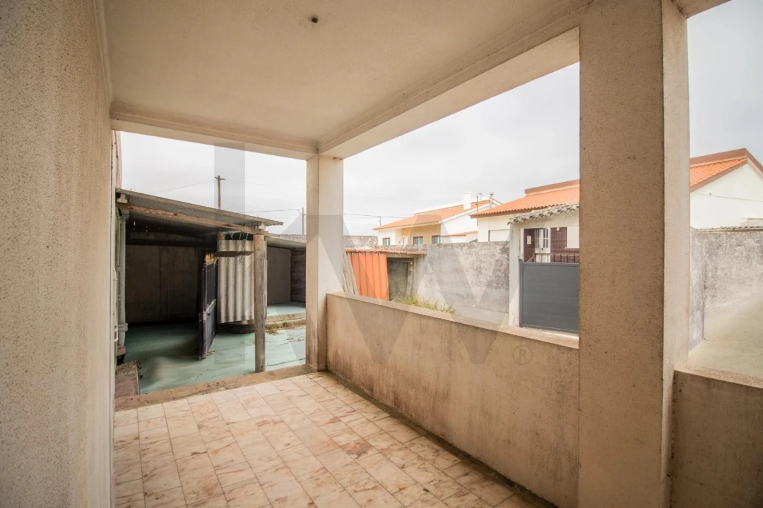 Moradia T3 para Venda em Lavos Foto 32