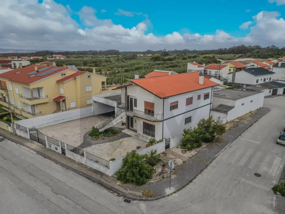 Moradia T3 para Venda em Lavos Foto 25