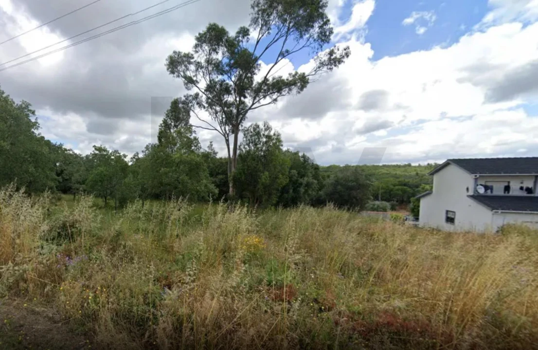 Terreno para Venda em Chãos Foto 4