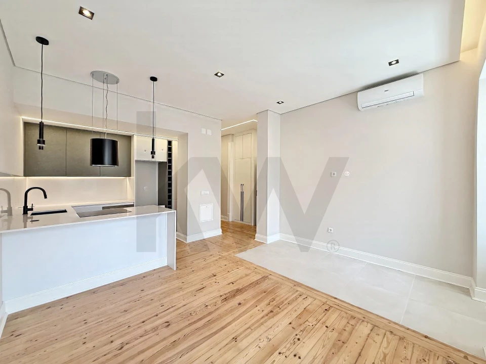 Apartamento T3 para Venda em Areeiro Foto 38