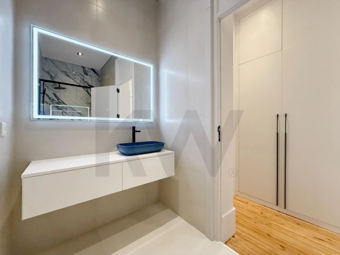 Apartamento T3 para Venda em Areeiro Foto 17