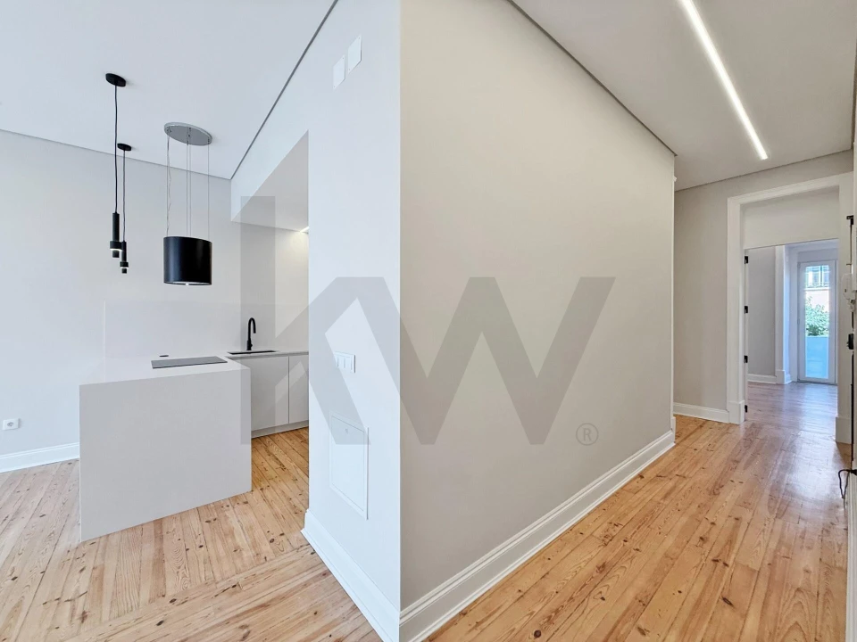 Apartamento T3 para Venda em Areeiro Foto 28