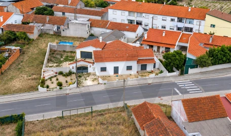Moradia T1 para Venda em Coz, Alpedriz e Montes