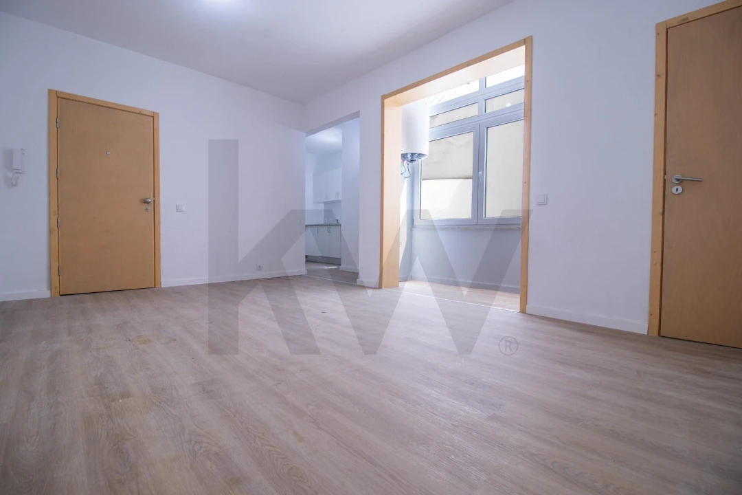 Apartamento T2 para Venda em Buarcos Foto 8