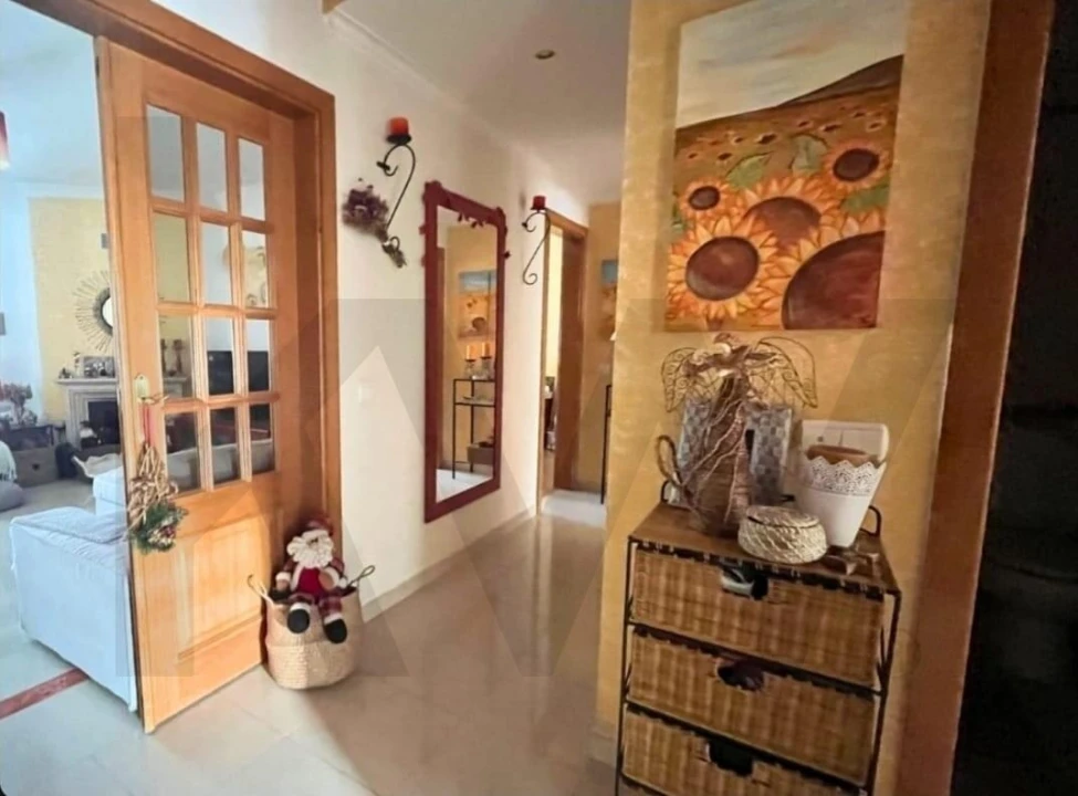 Apartamento T3 para Venda em Caparica e Trafaria Foto 4