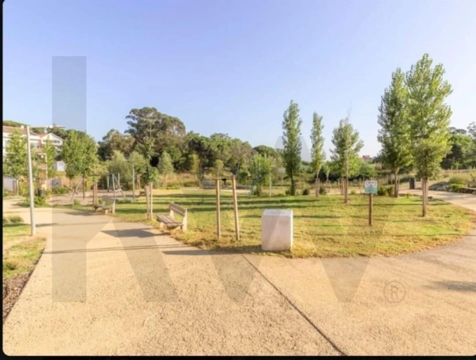 Apartamento T3 para Venda em Caparica e Trafaria Foto 19