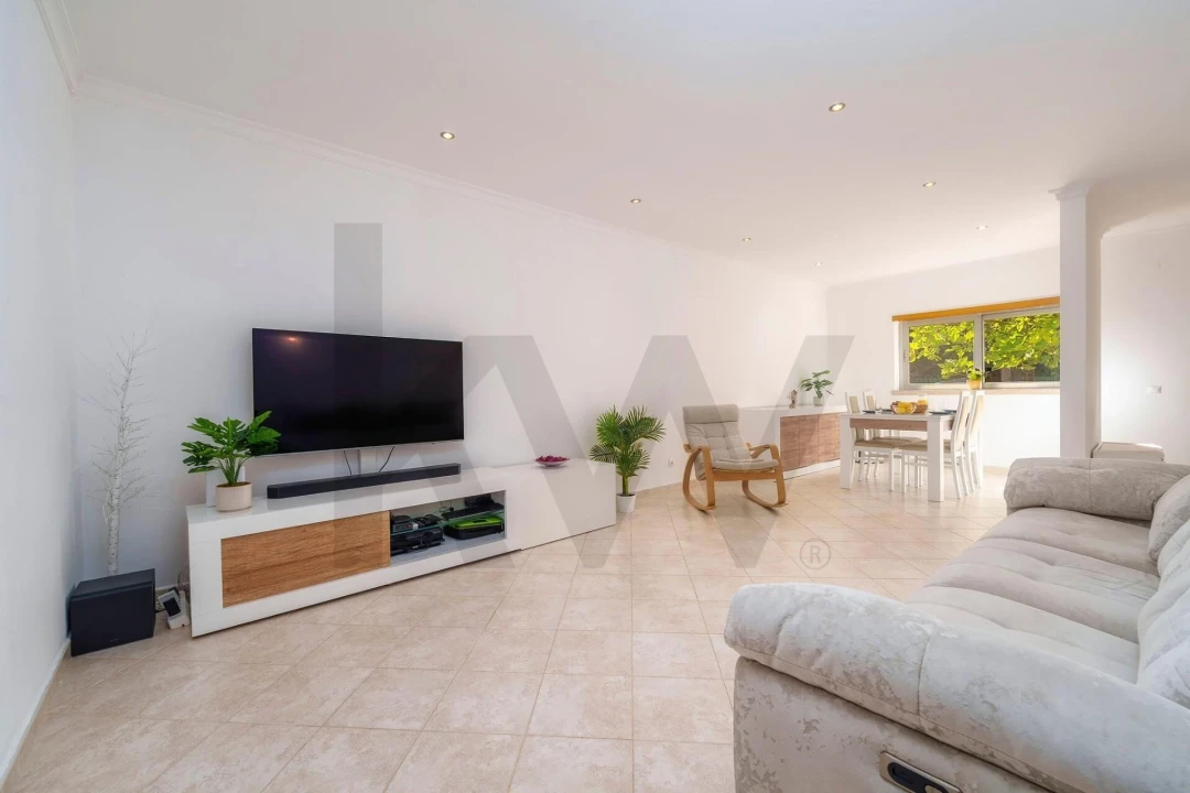 Apartamento T3 para Venda em Albufeira e Olhos de Água Foto 8