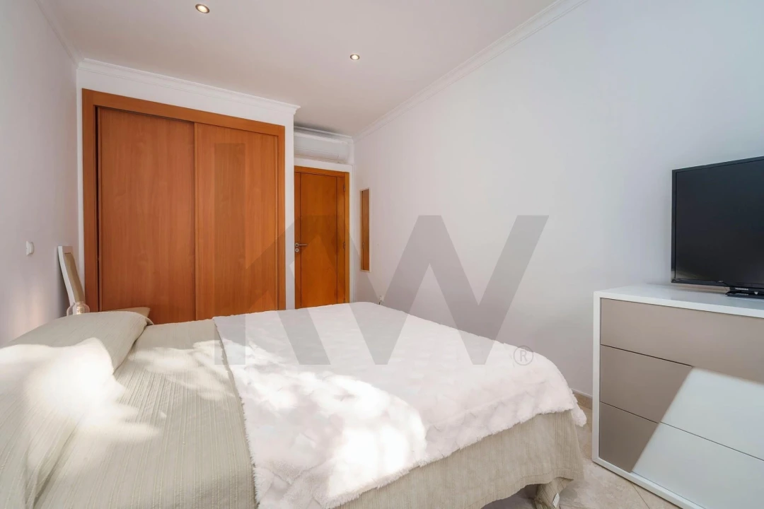 Apartamento T3 para Venda em Albufeira e Olhos de Água Foto 23