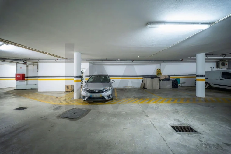 Apartamento T3 para Venda em Albufeira e Olhos de Água Foto 37