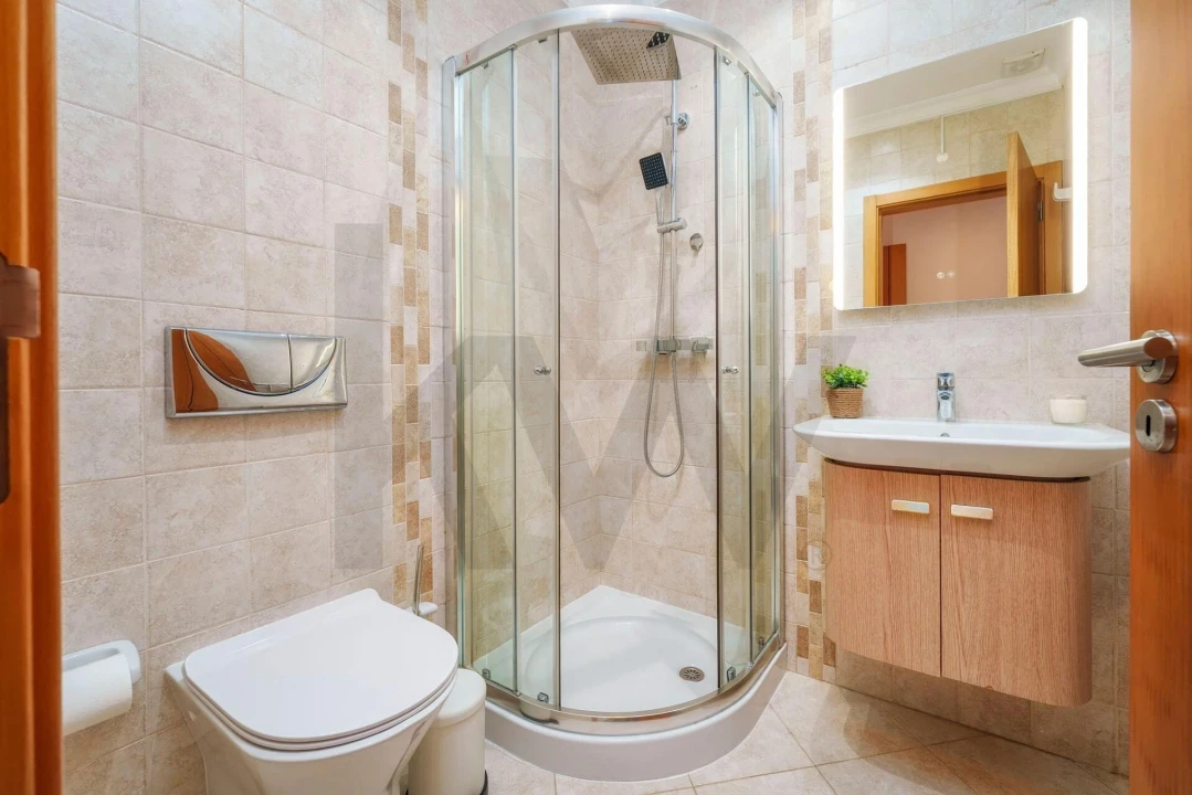 Apartamento T3 para Venda em Albufeira e Olhos de Água Foto 25