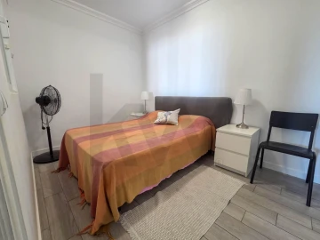Apartamento T2 para Arrendamento em Portimão