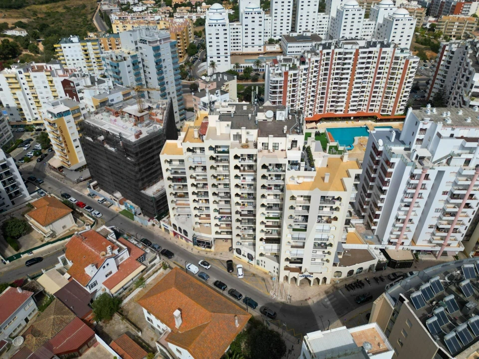 Apartamento T2 para Arrendamento em Portimão Foto 26