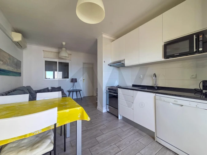 Apartamento T2 para Arrendamento em Portimão Foto 8