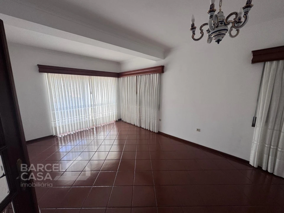 Apartamento T2 para Venda em Carvalhal Foto 3