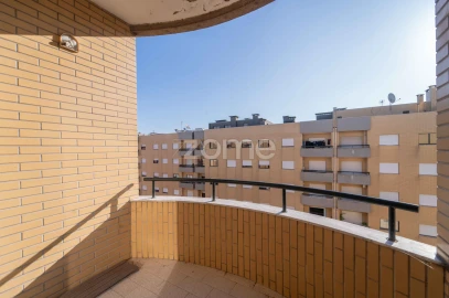 Apartamento T4 para Venda em São Vitor (Braga)