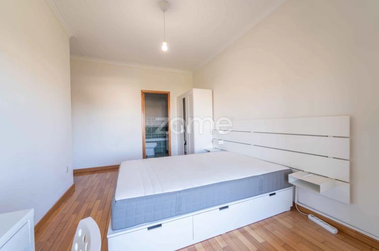 Apartamento T4 para Venda em São Vitor (Braga) Foto 17