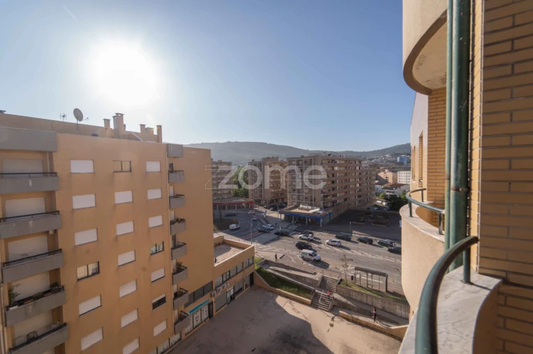 Apartamento T4 para Venda em São Vitor (Braga) Foto 9