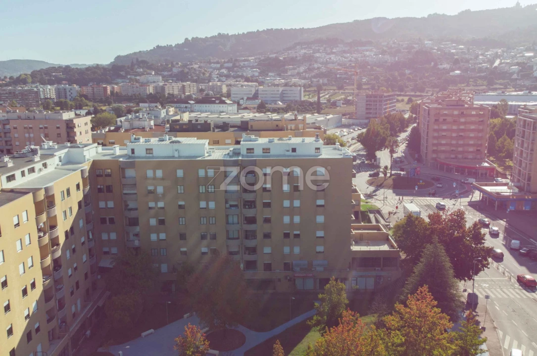 Apartamento T4 para Venda em São Vitor (Braga) Foto 30