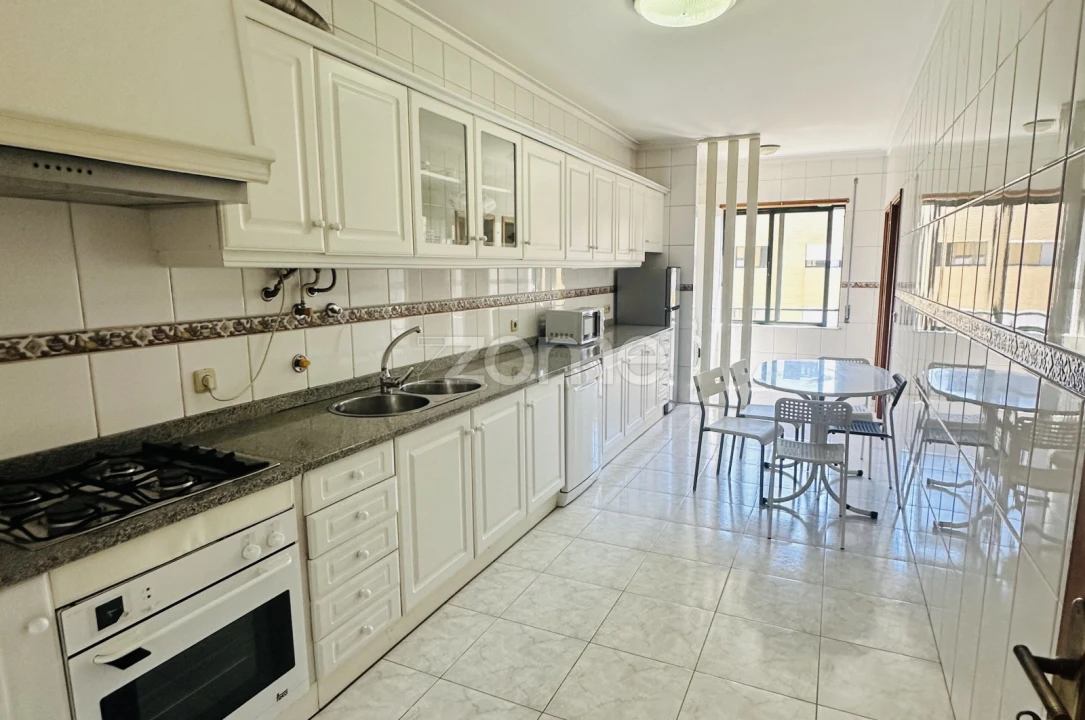 Apartamento T4 para Venda em São Vitor (Braga) Foto 13