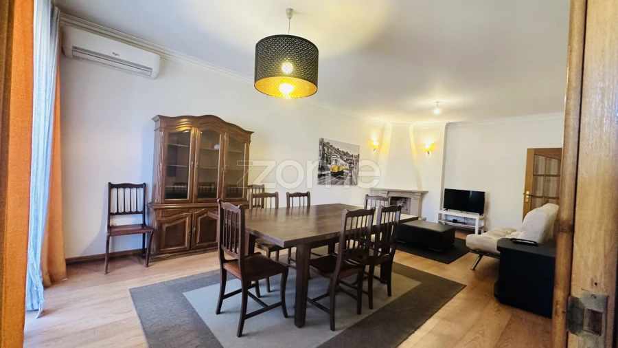 Apartamento T4 para Venda em São Vitor (Braga)