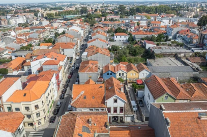 Moradia T2 para Venda em Cedofeita, Santo Ildefonso, Sé, Miragaia, São Nicolau e Vitória