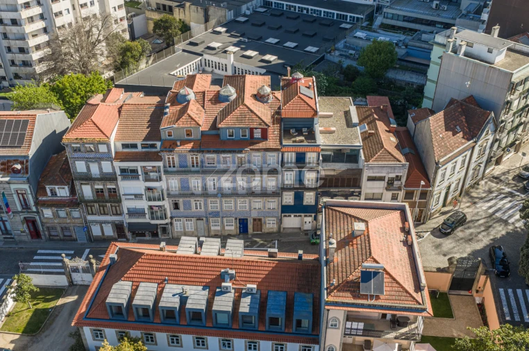 Prédio para Venda em Lordelo do Ouro e Massarelos Foto 47