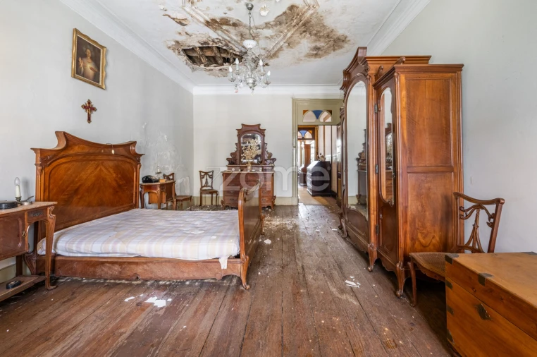Prédio para Venda em Lordelo do Ouro e Massarelos Foto 27