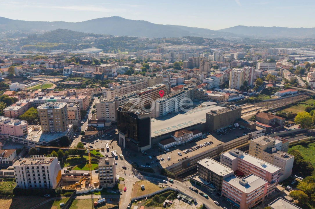 Apartamento T4 para Venda em Braga (Maximinos, Sé e Cividade) Foto 21