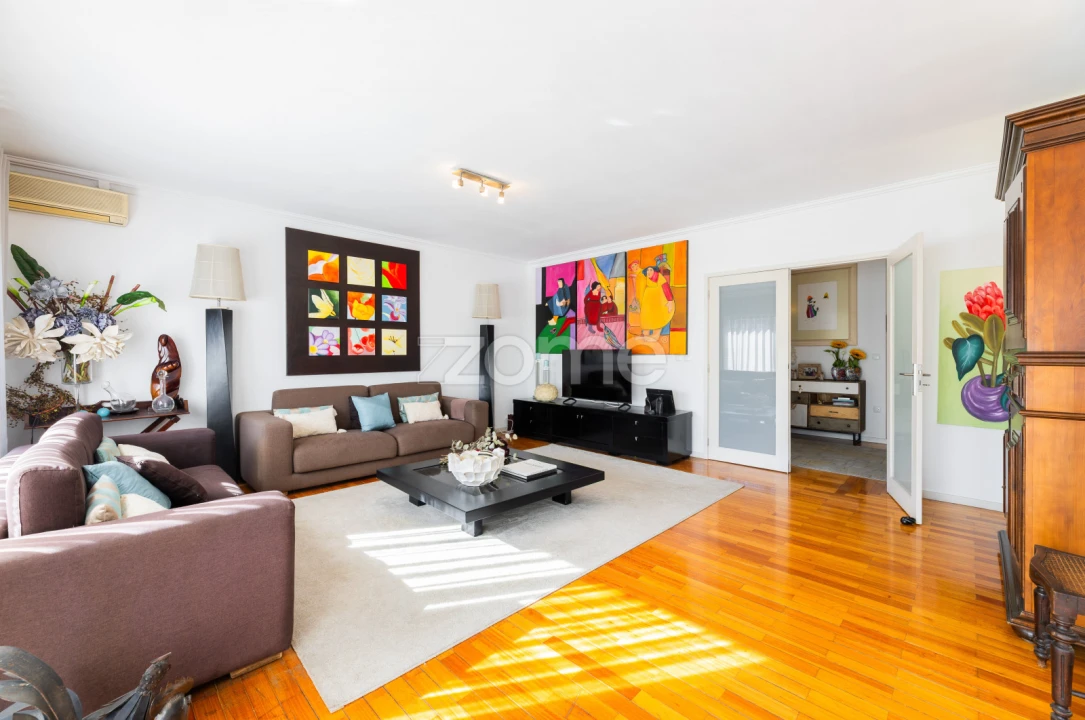 Apartamento T4 para Venda em Braga (Maximinos, Sé e Cividade) Foto 4